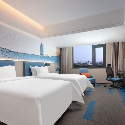 舒適雙床房（智能馬桶+智能客控） 長春文化廣場希爾頓歡朋飯店優惠