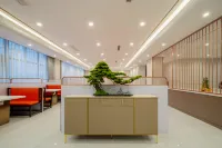 Rongcheng Rezen Manhu Hotel (Rongcheng Station)