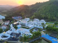 Yunju Hotel (Jiangsha Fishing Village Tourist Resort Branch Hotels in Xiajiang County