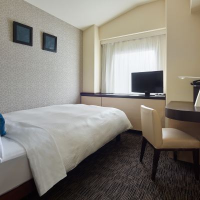 コンフォートシングルルーム 三井ガーデンホテル大阪淀屋橋 クーポン