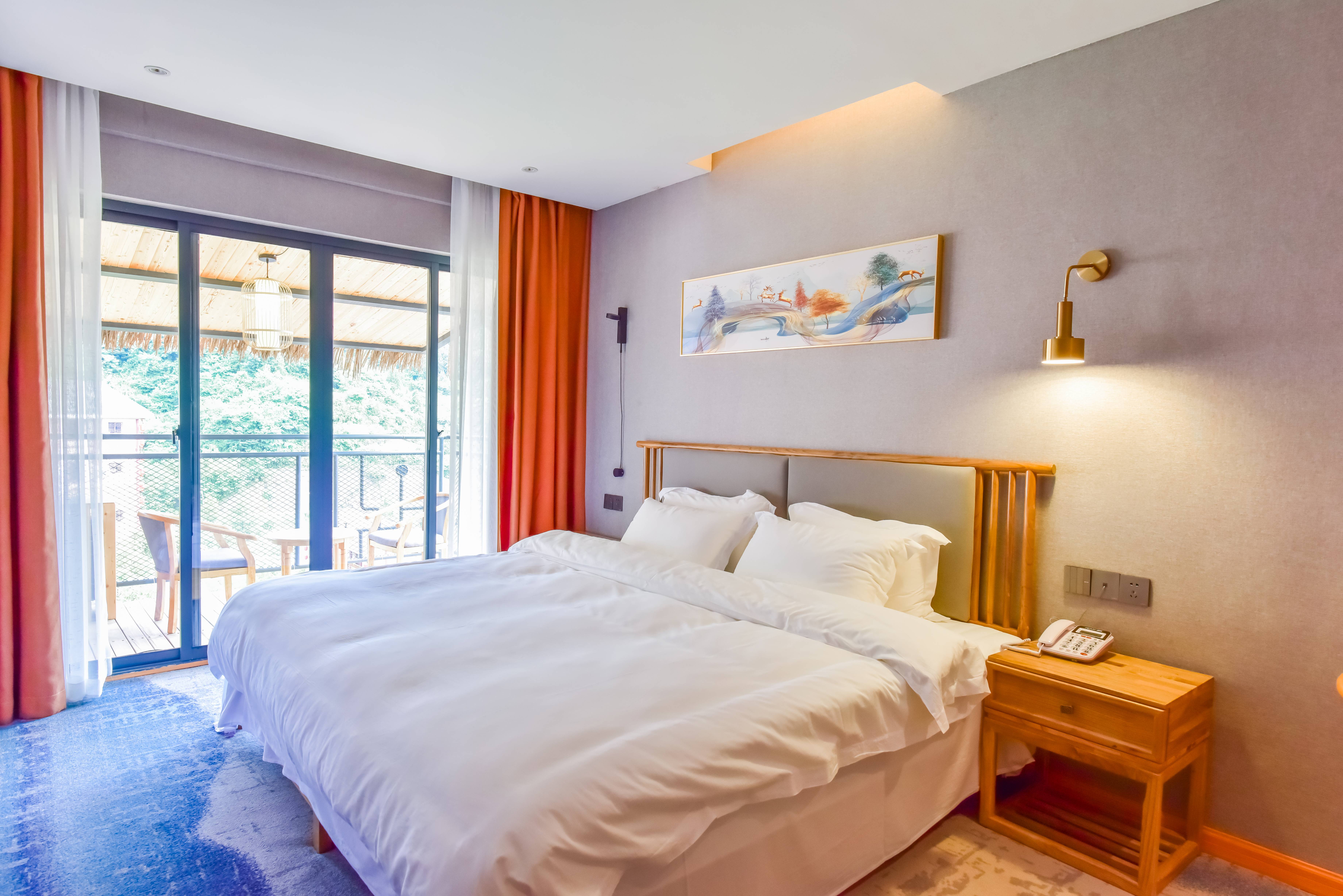 PLC丨春分雅宿·露台大床套房【独立客厅+超大露台】