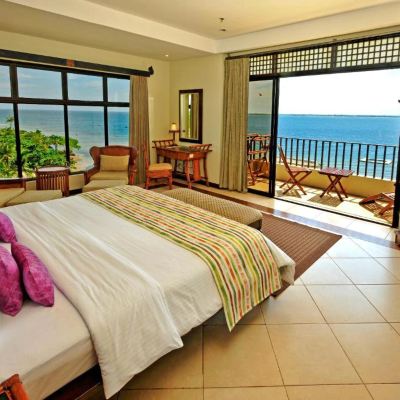 Two Bedroom Seafront Suite