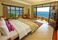 Costabella Tropical Beach Hotel
