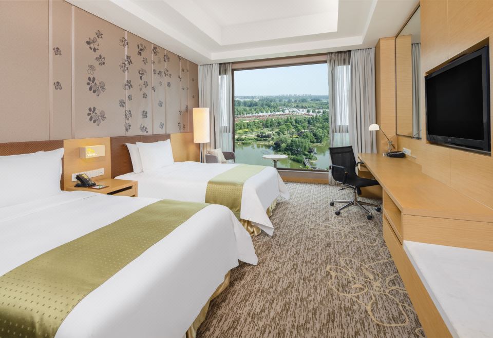 高级双床房（湖景）