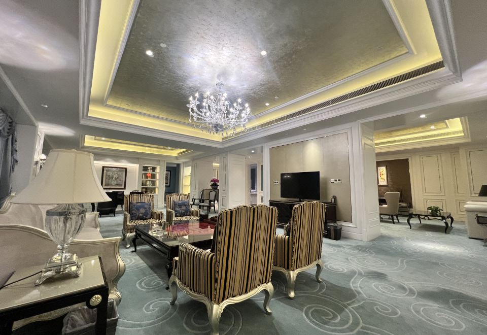 World Trade Winning HotelPresidential Suite