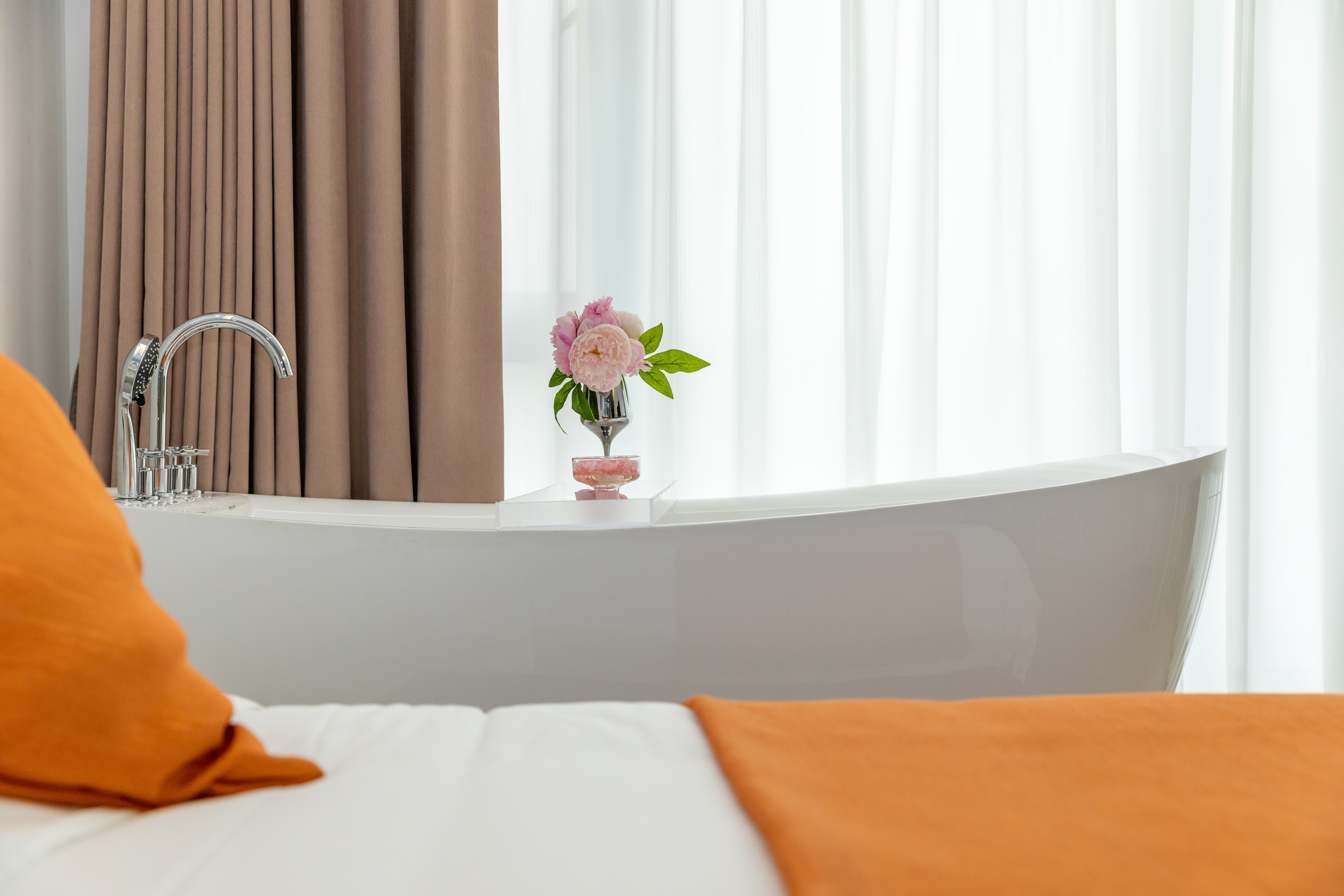 听海·浴缸海景大床房『智能马桶+乳胶床垫』