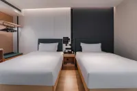 Huishui Huijun Intelligent Hotel