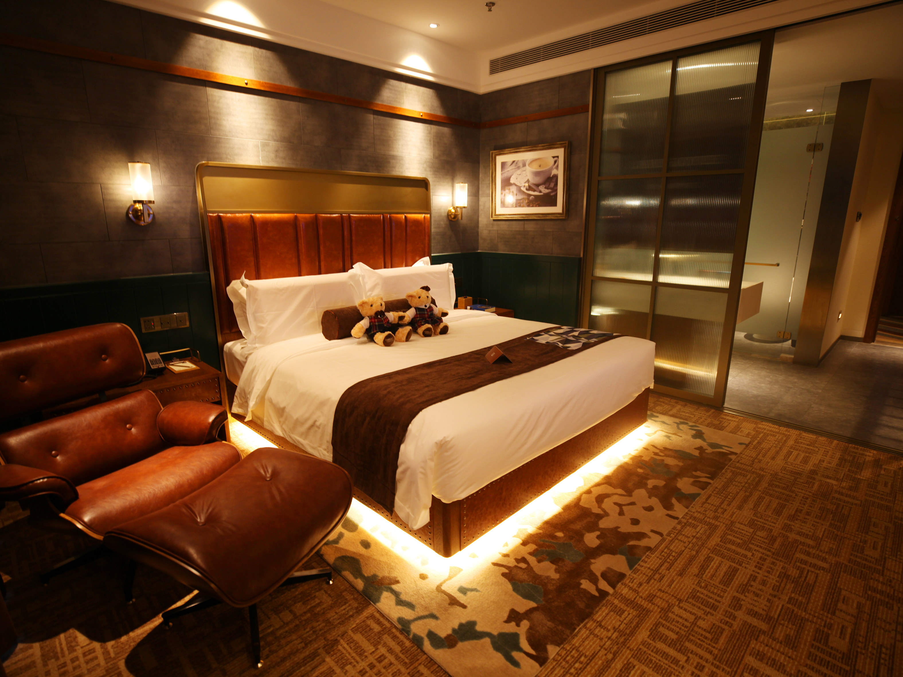 啡凡喆熊大床房