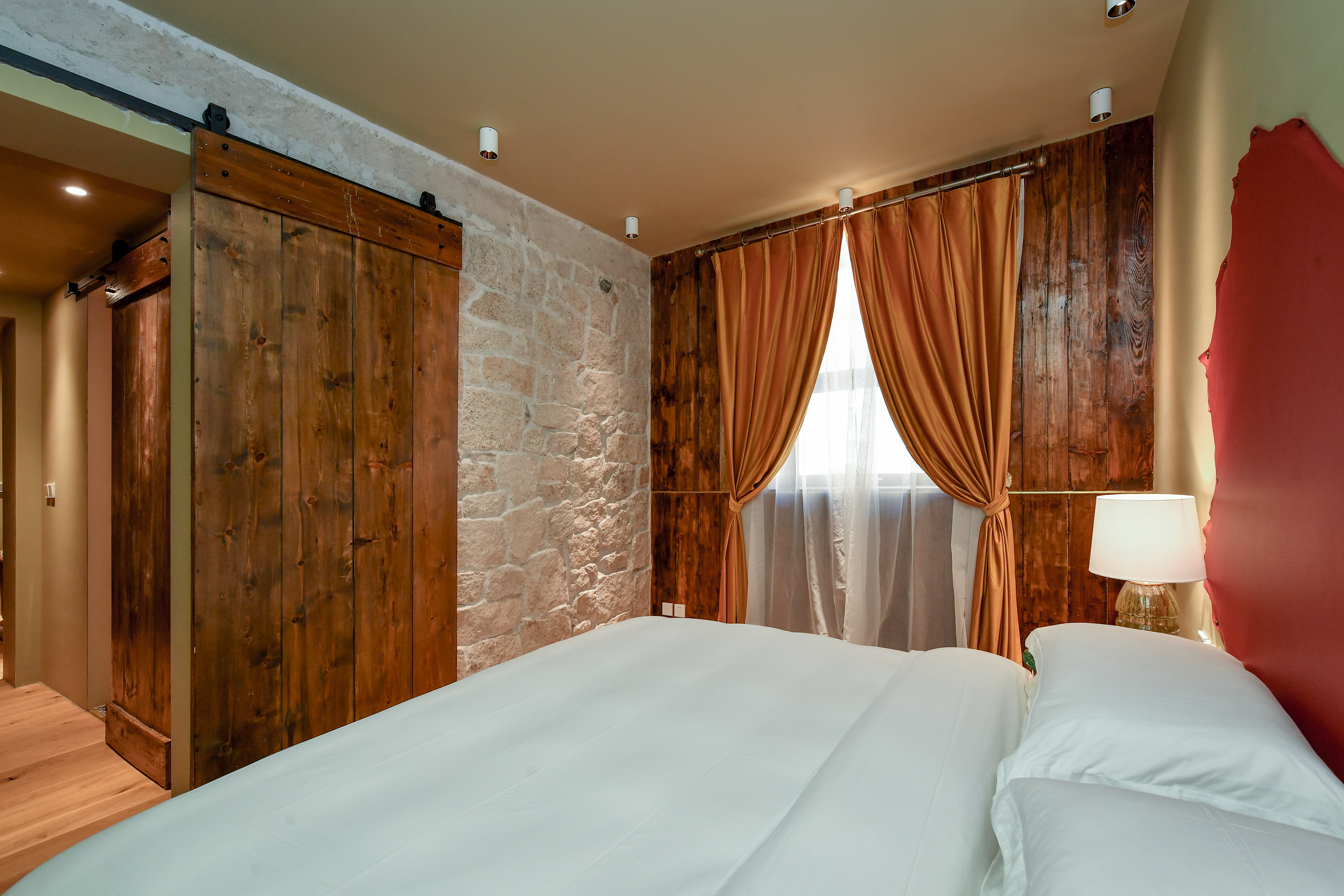 山景石楼亲子豪华套房