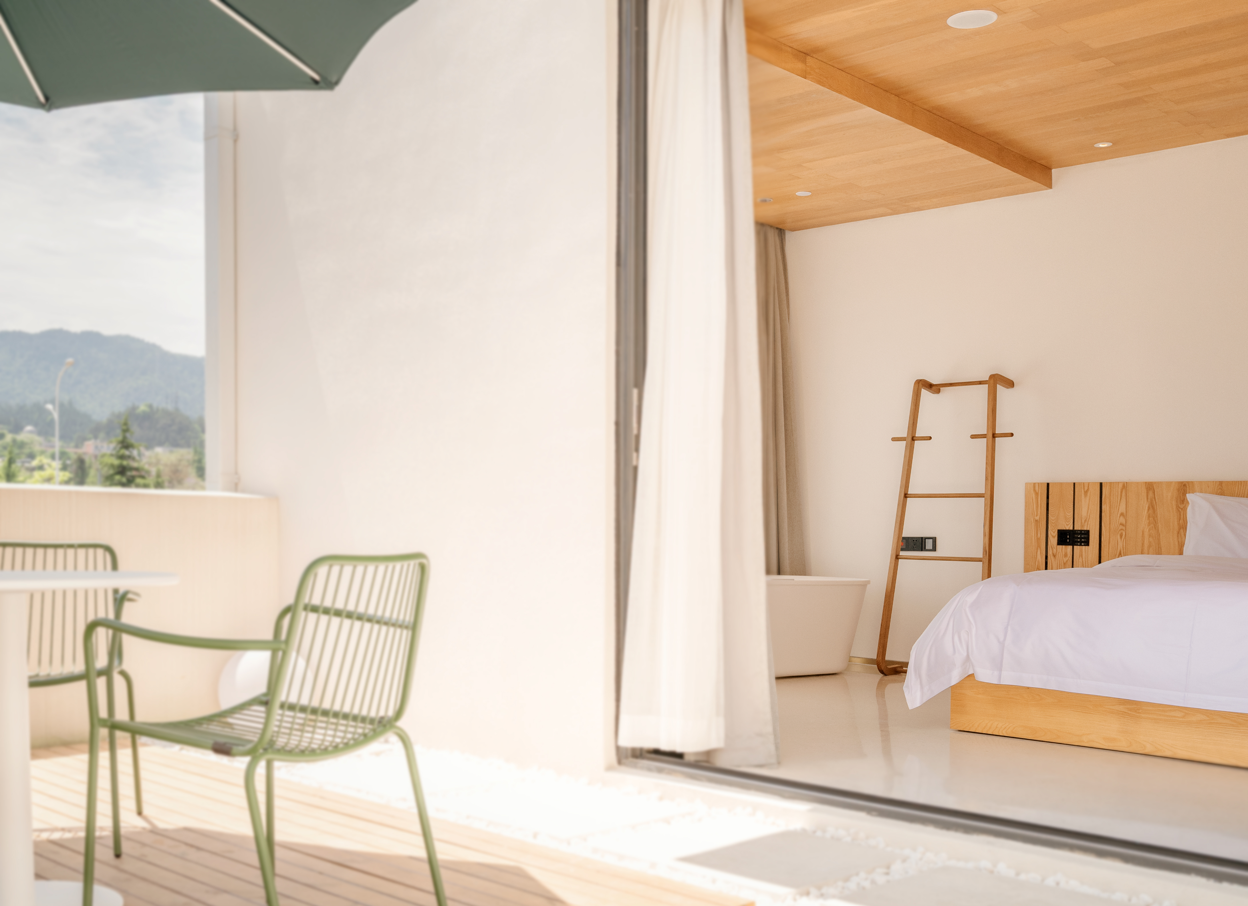 雾泊露台景观房