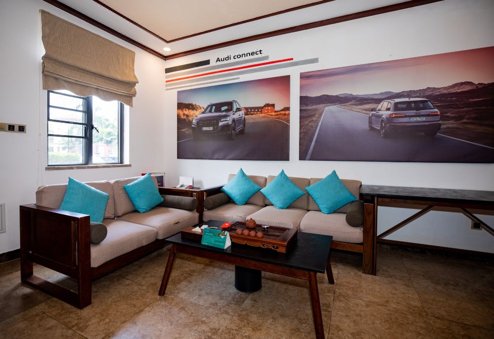 Baodun Lake Hushan Hot Spring ResortVenice Hot Spring Suite - Near Water (Soaking tub)