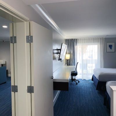 Executive Family Suite The Pacific Inn Promo Code