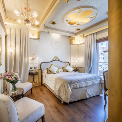 Exclusive Double Room with Terrace Monaco & Grand Canal Promo Code