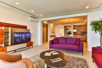 Sunraf Luxe Apartments Hotels in 