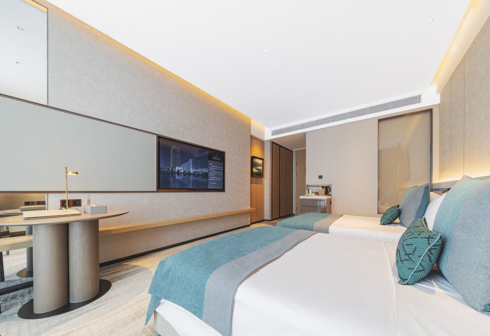 Superior 2-bed Room