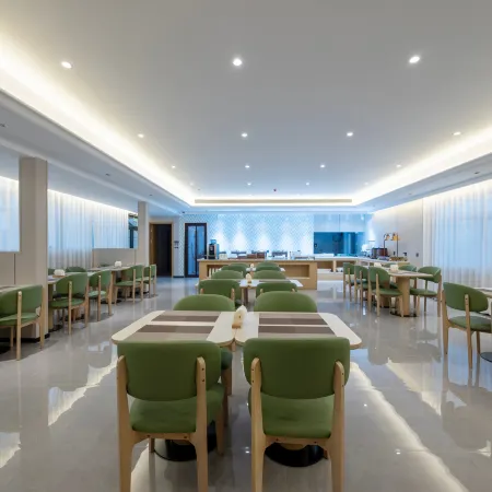 Lan Yue Hotel Baoding East Station Heda New District Branch