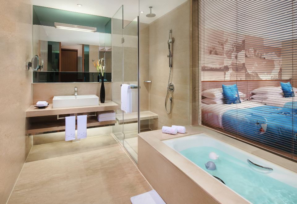 城市景观豪华家庭房