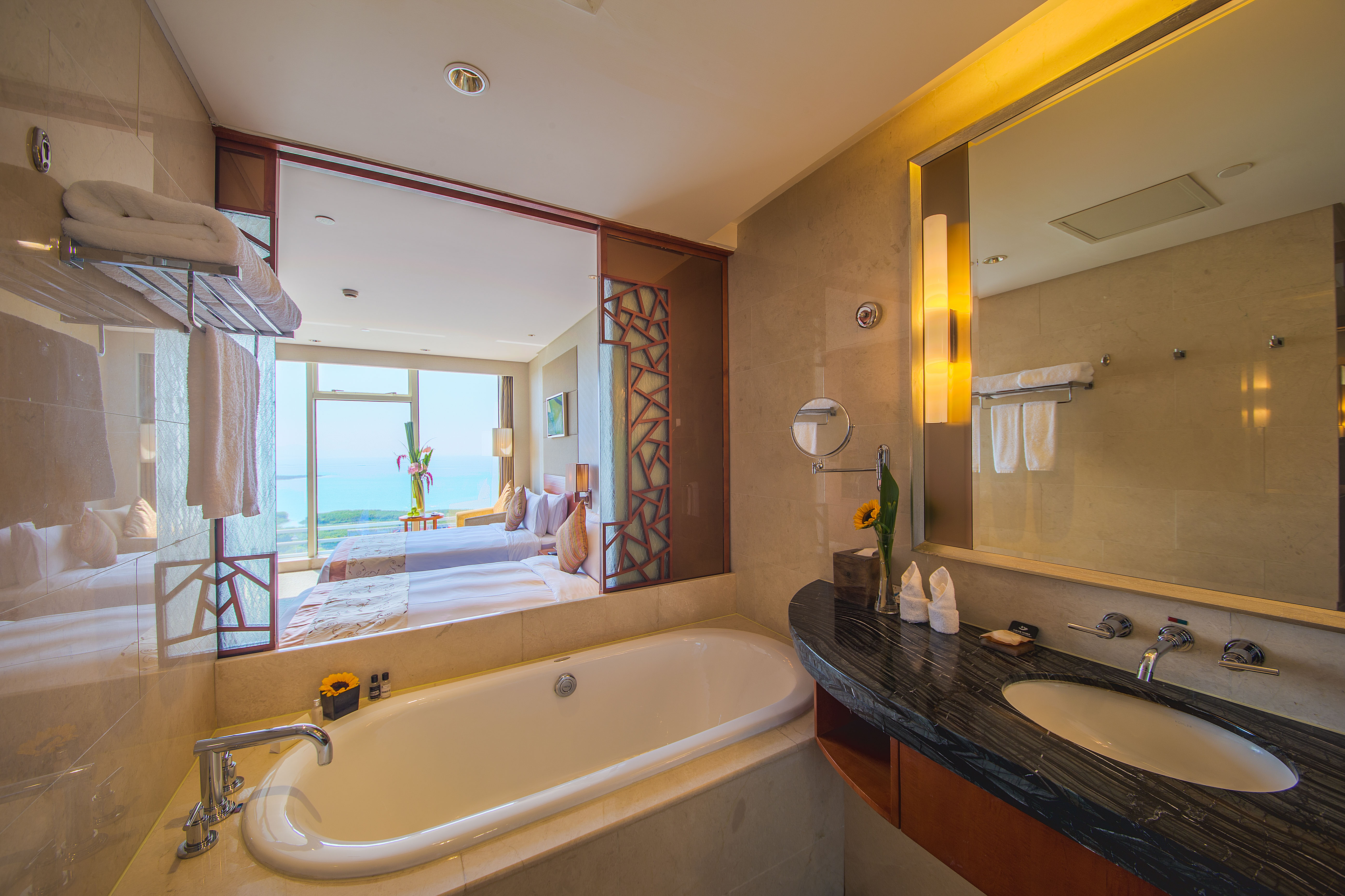 180°太湖湖景雙床房