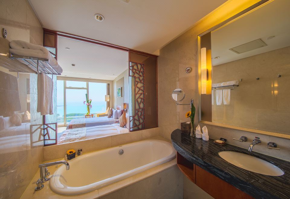 180°太湖湖景雙床房