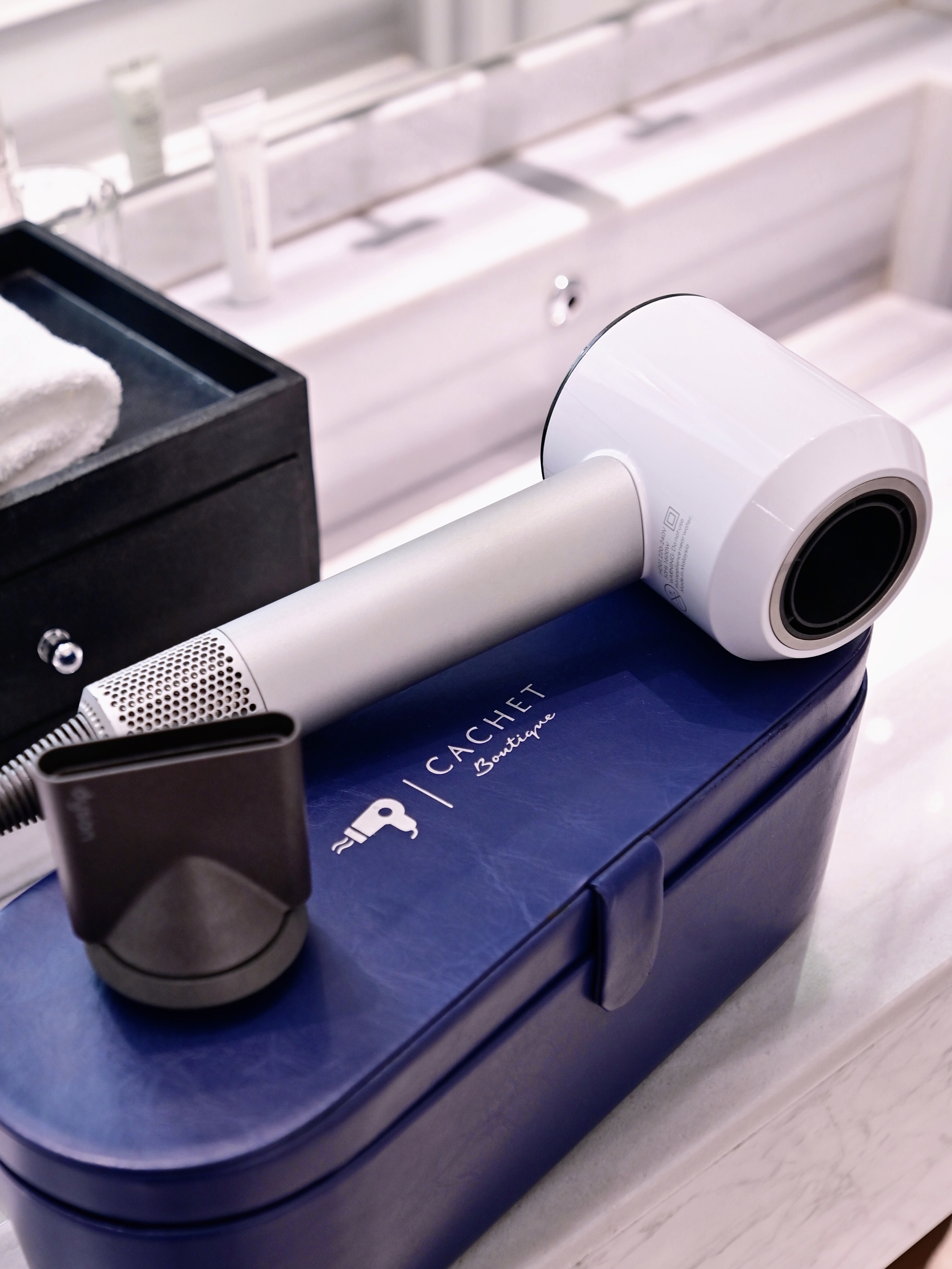 山景豪华大床房