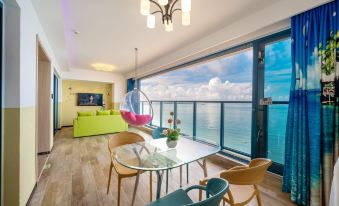 Tiehai Seaview Holiday Apartment