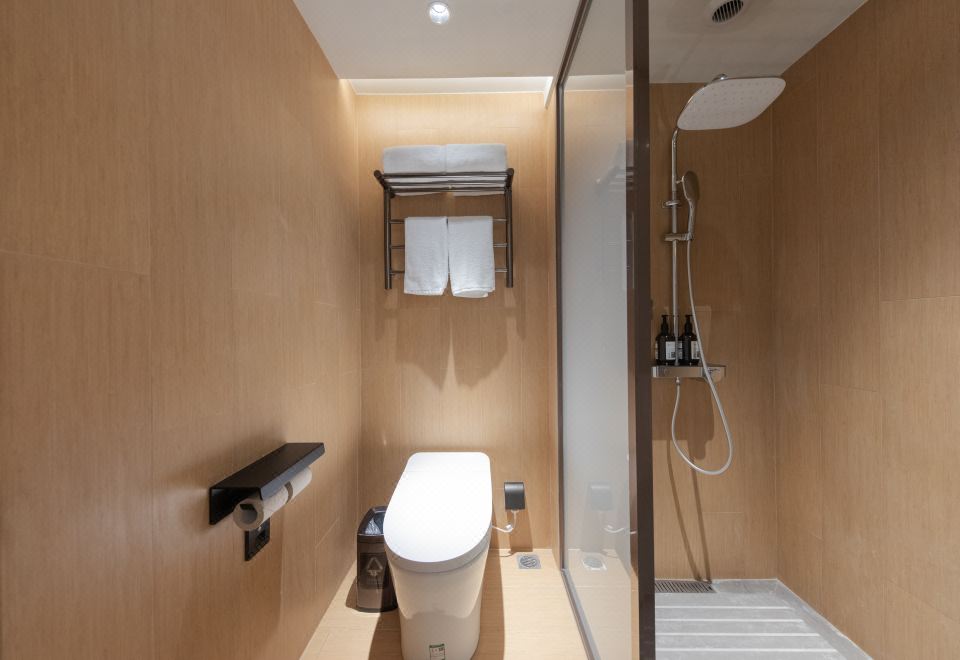 舒压高级大床房（65寸4K电视投屏+智能客控）