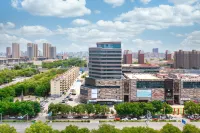 Qiyue Hotel (Yinchuan High-Speed Railway Station) Отели в г. 