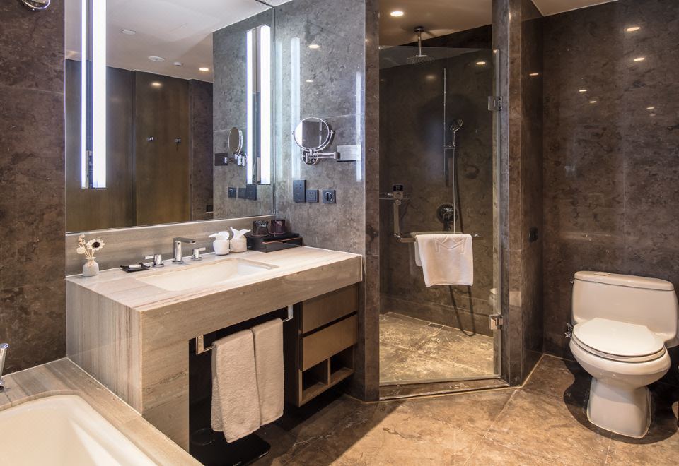 高級低敏雙床房（Acca Kappa洗護用品）