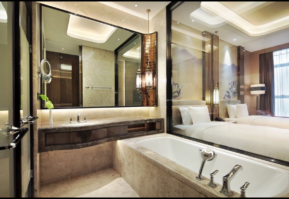 行政豪华双床房（深睡床垫+高层通透采光+加湿器）