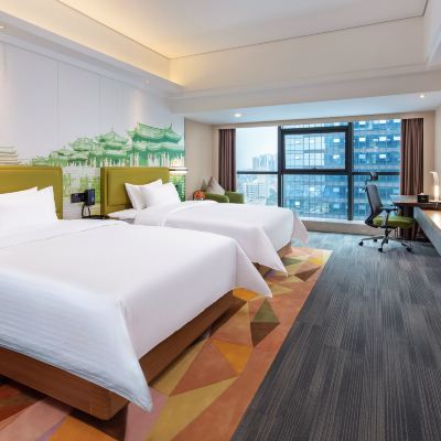 豪華商務雙床房 潮州財富中心希爾頓歡朋酒店優惠