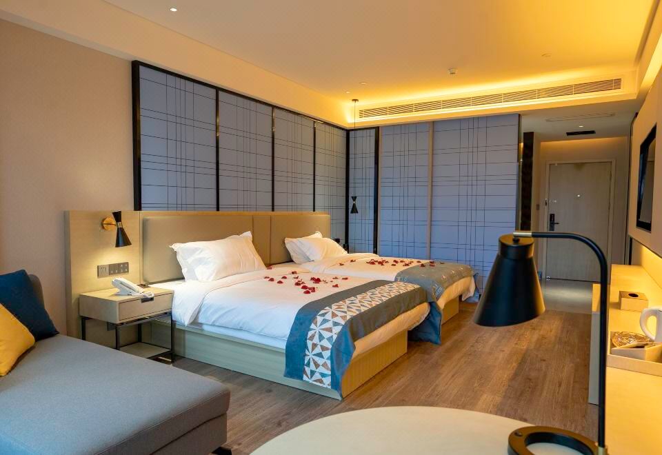 商务标准间（品质床垫+超大落地窗+乾湿分离）