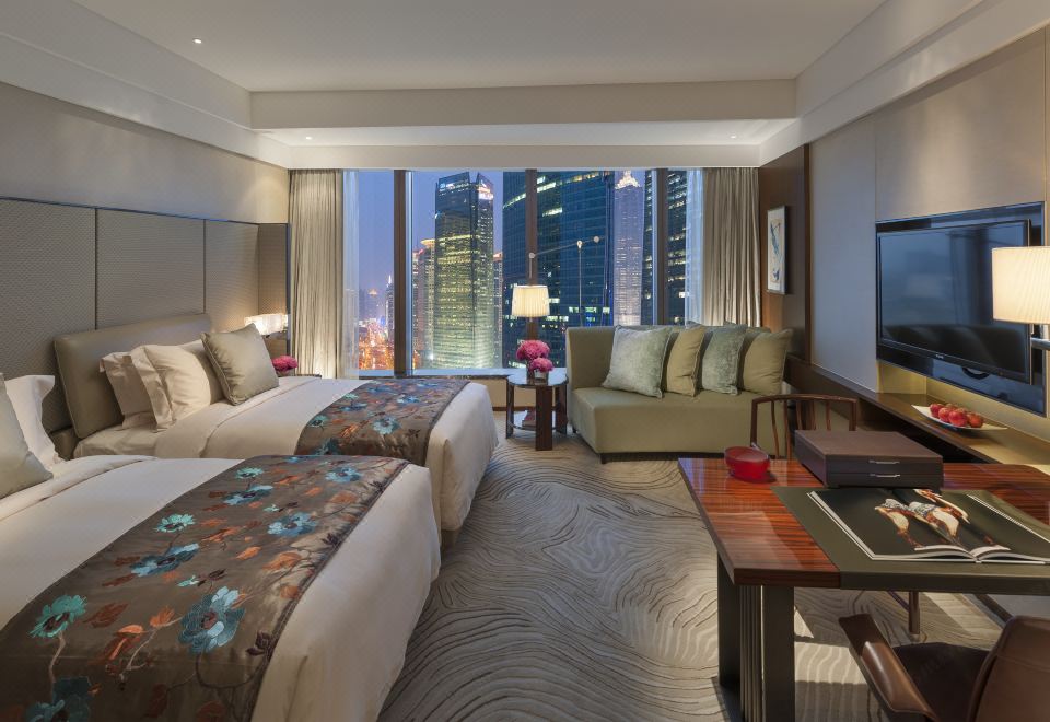 Mandarin Oriental Pudong ShanghaiExecutive Suite - 2 Bedroom