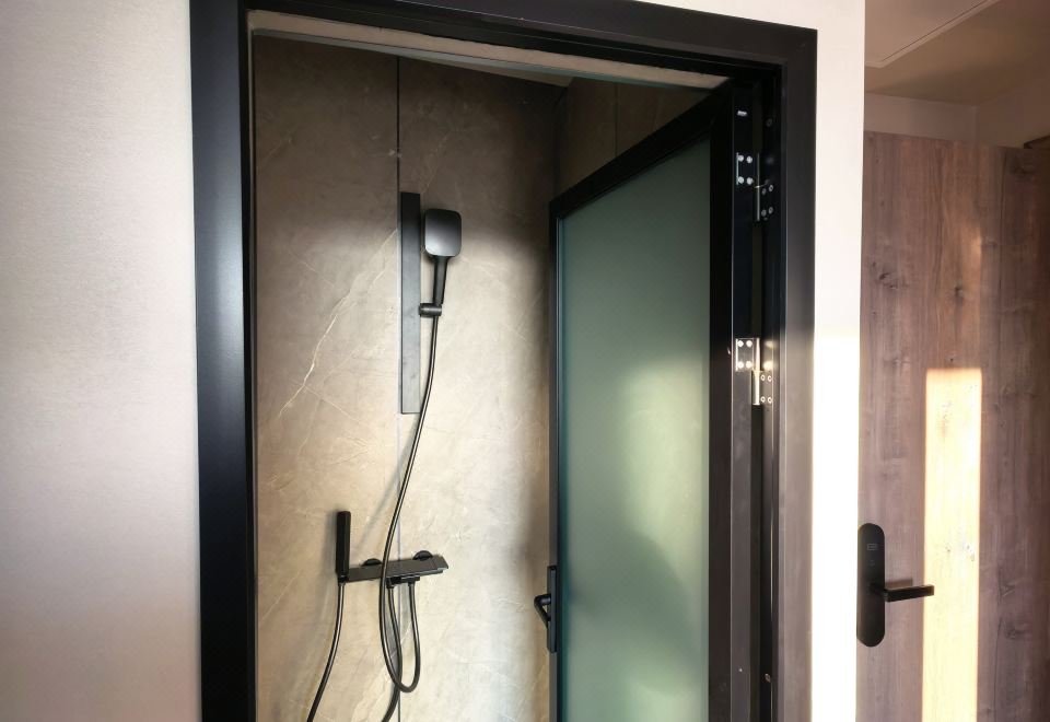 云烟景观大床房