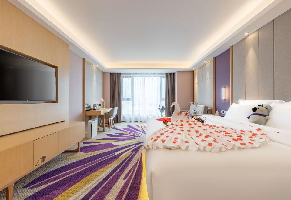Romantic And Excellent Room