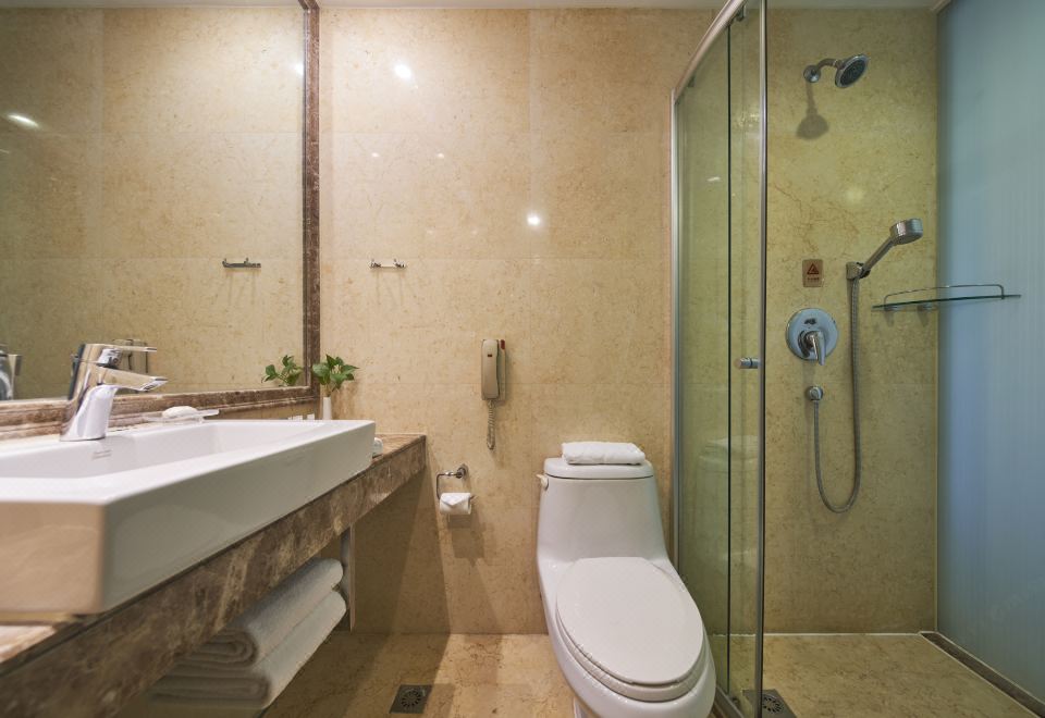 Howard Johnson Paragon Hotel BeijingHaosheng Classic Double Bed Room