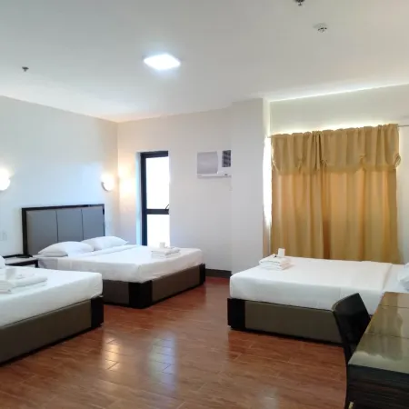 Meaco Royal Hotel- Aparri Отели в г. Кагаян