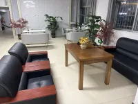 xiyun Holiday Hotel