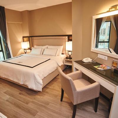 Deluxe Premier Room Kupon Corsica Hotel