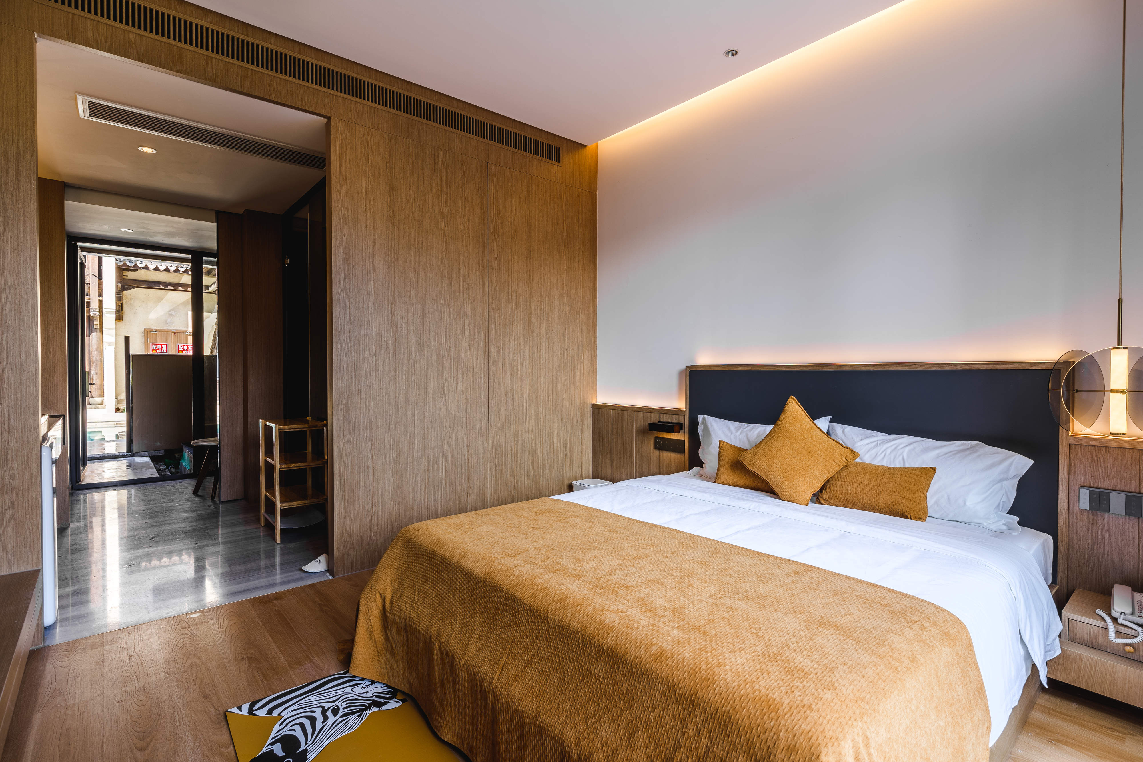 河景庭院恒温私汤大床房