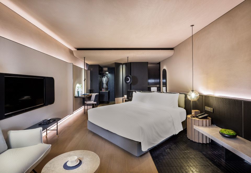 ICON LAB Hotel Shenzhen FutianICON Sea View Queen Bed Room
