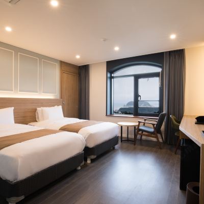 高級雙床房（海景或者市景 隨機安排） 卡薩洛瑪飯店優惠