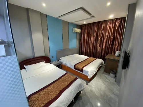 TaTa Fashion Express Hotel