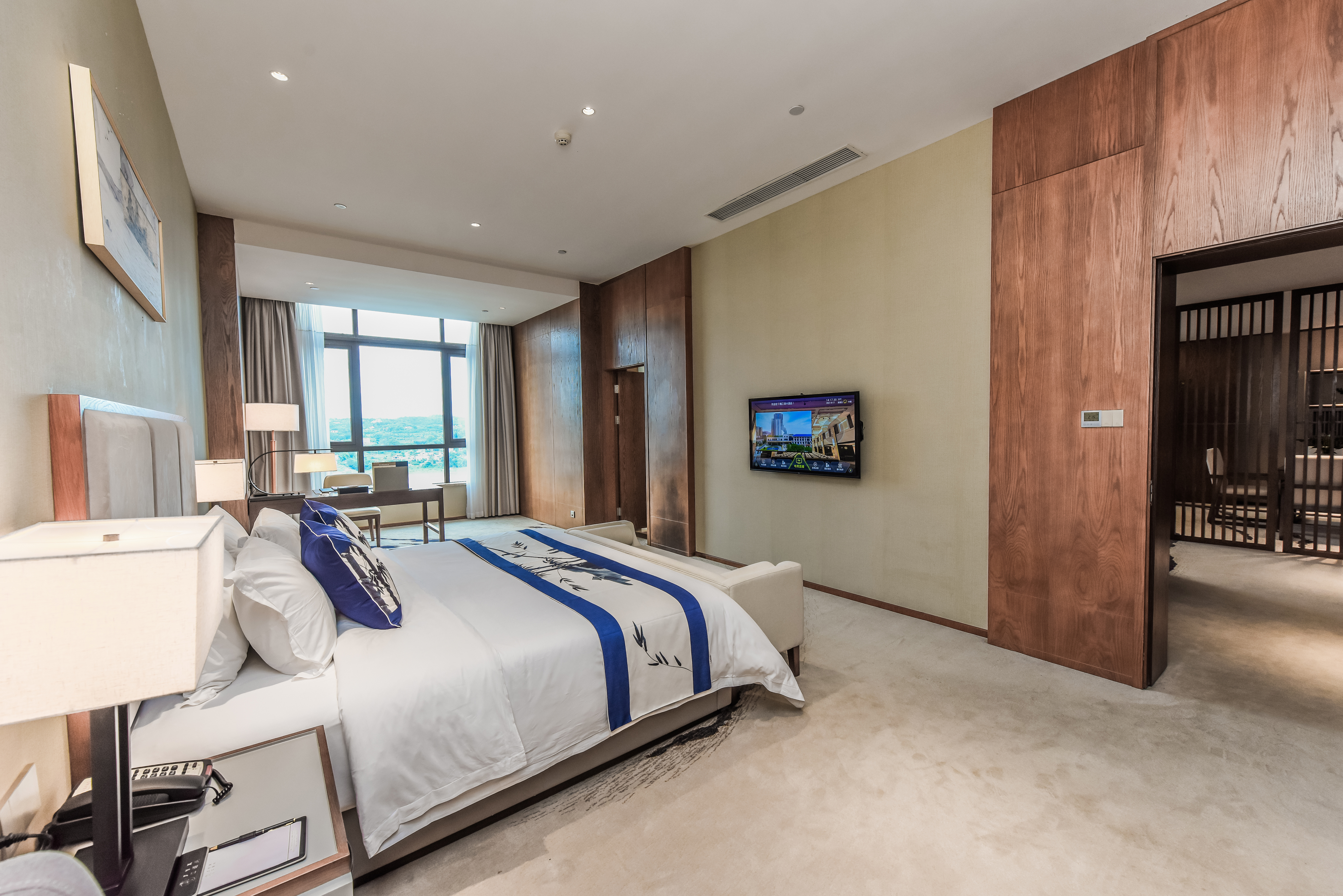 江语尊享套房A【超大会客厅+私享浴缸】