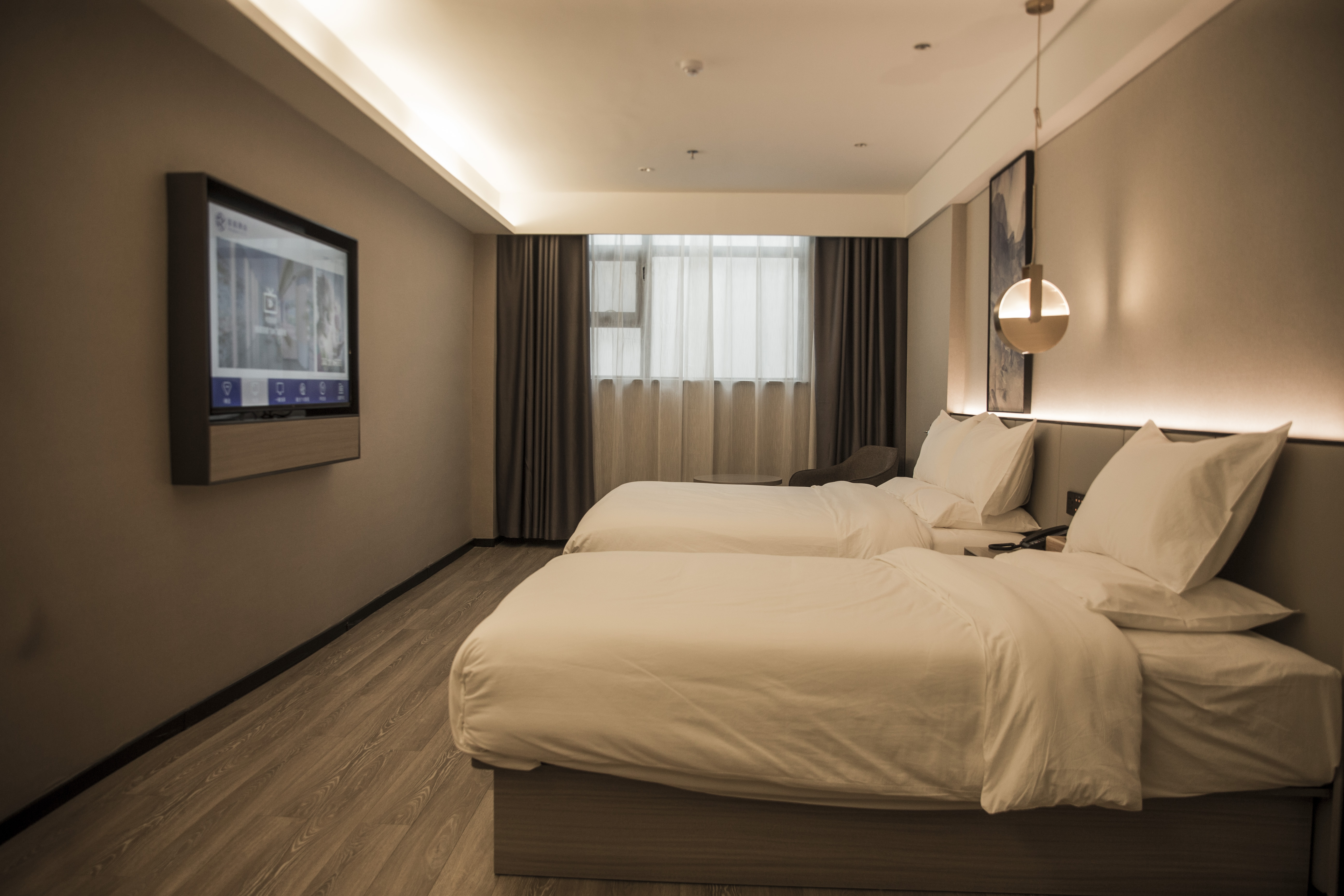 行政双床房（智能客控+品牌床垫）