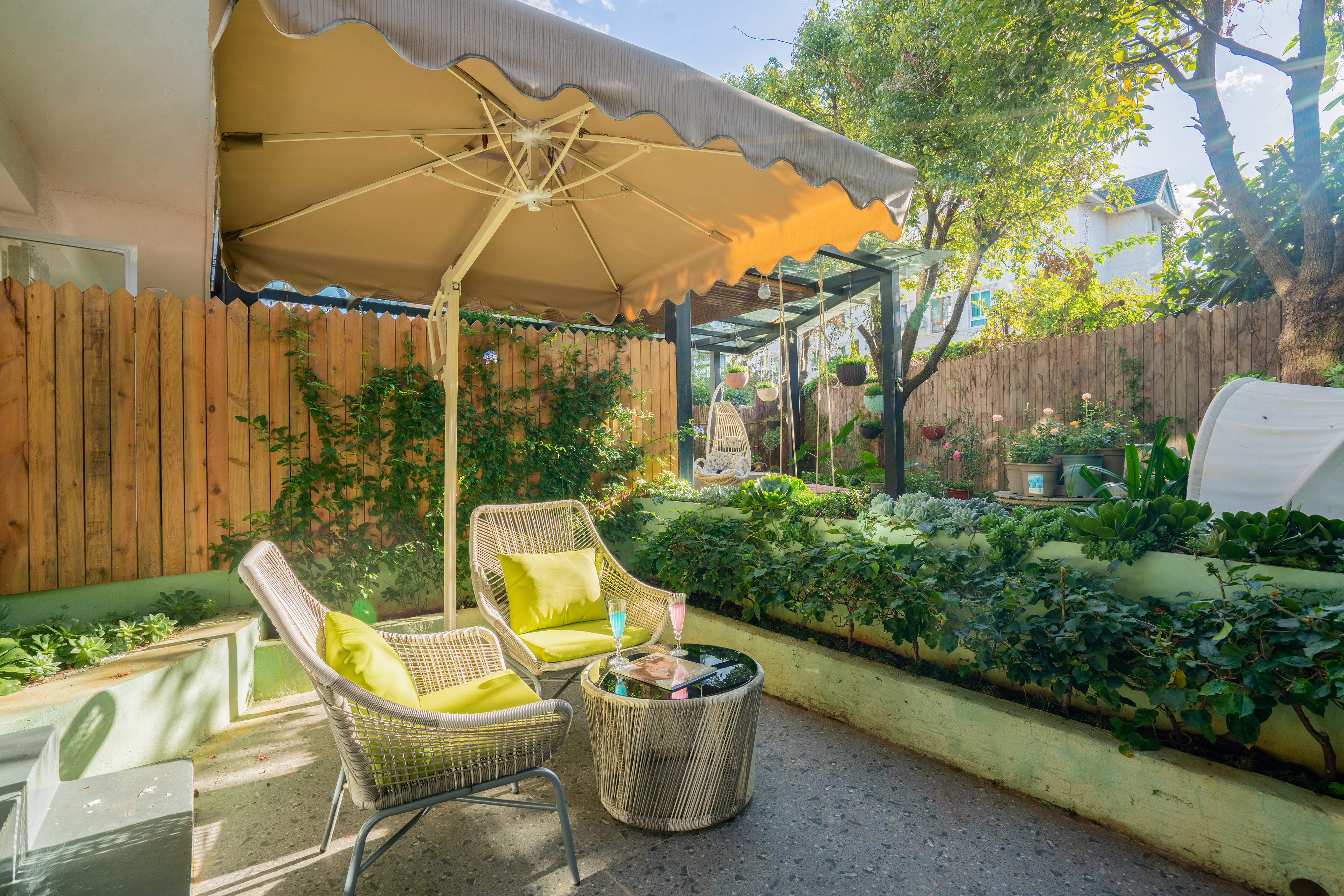 尘境·花园大床房（休闲露台丨小花园丨榻榻米）