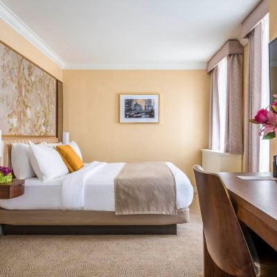 Executive King Room Warwick Allerton - Chicago Promo Code