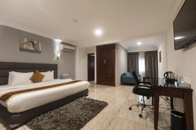 Airport View Hotel Hotele w: 