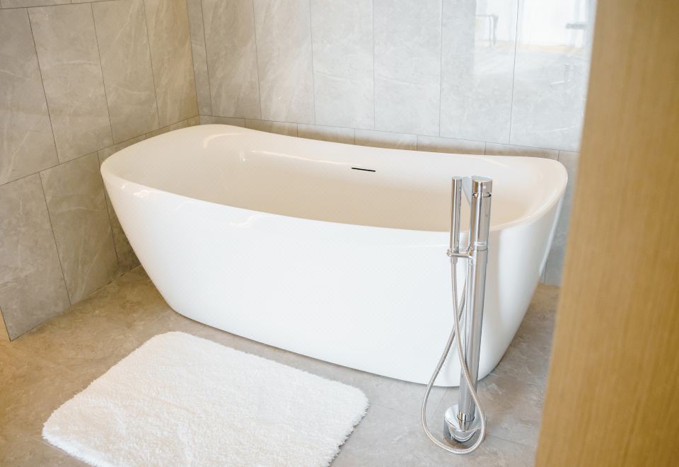 豪华园林阳台套房