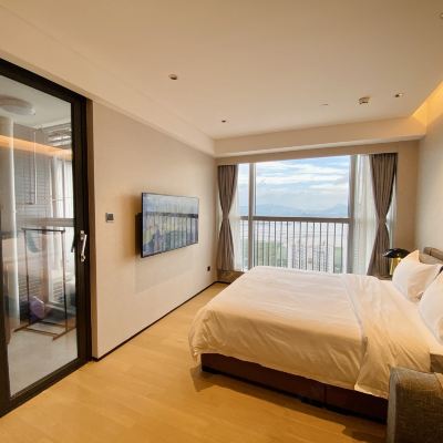 時光豪華海景套房【高層海景+冰箱洗衣機+獨立陽台】 時光ONE國際公寓（深圳福田車公廟店）優惠