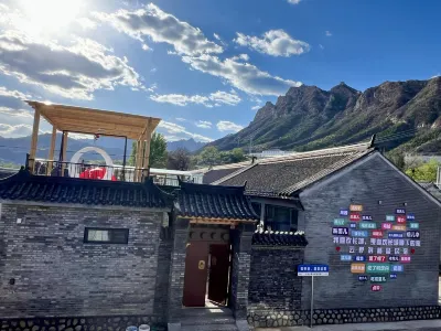 Gubeikou Great Wall Yunyeshu Boutique Homestay, Beijing Hotele w: 